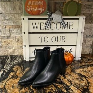 JCPenney women’s boots